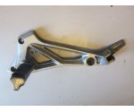 Suzuki GSX550 schetsplaat links met voetsteun 